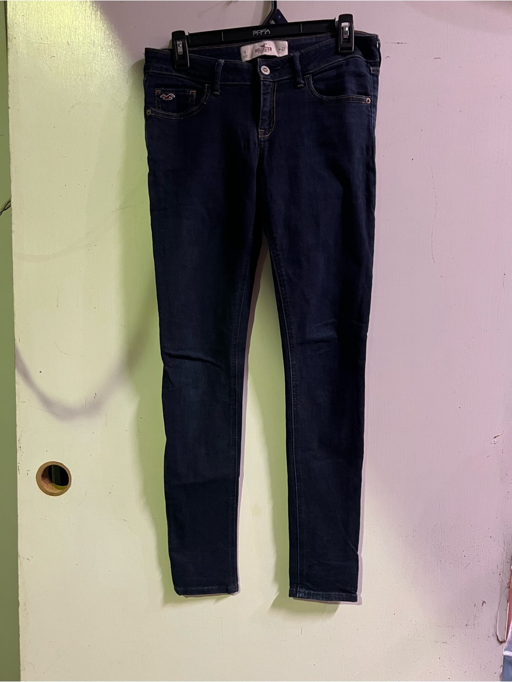 HOLLISTER Dark Wash Skinny Jeans